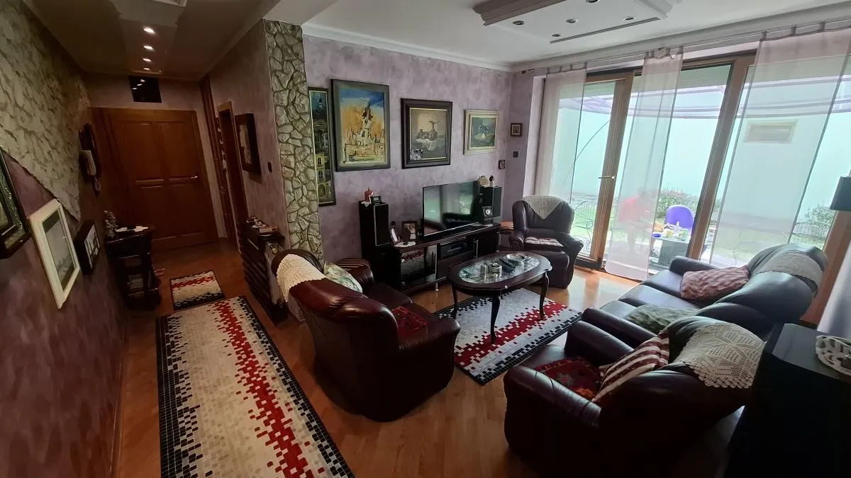 Prodaja, trosoban stan, 54m², Grbavica, Novi Sad Sve Podlokacije