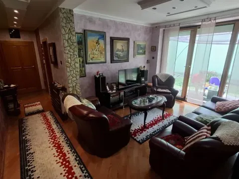 Sale, three bedroom apartment, 54m², Grbavica, Novi Sad Sve Podlokacije - image 2