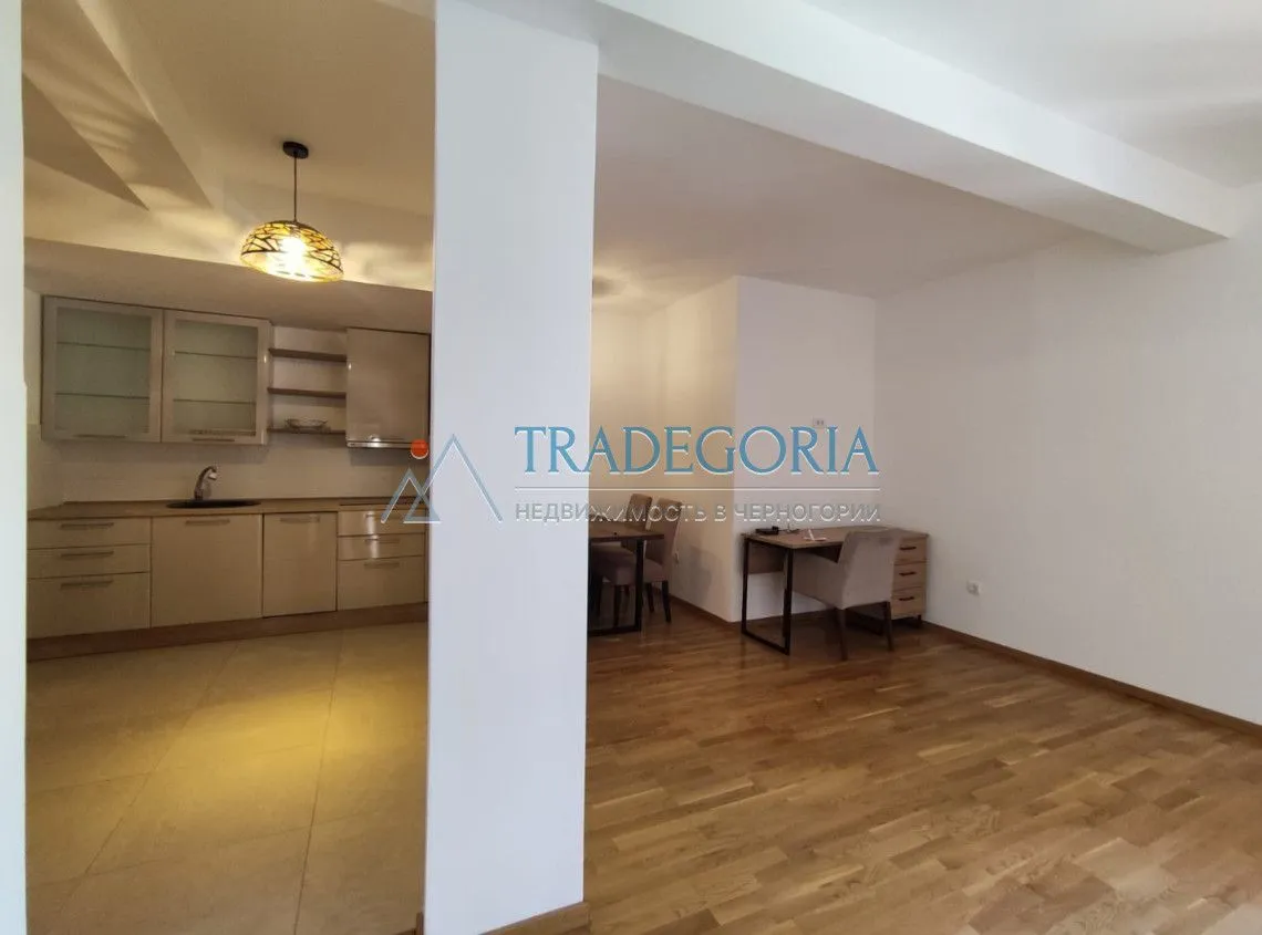 Prodaja, dvosoban stan, 72m², Budva, Crna Gora