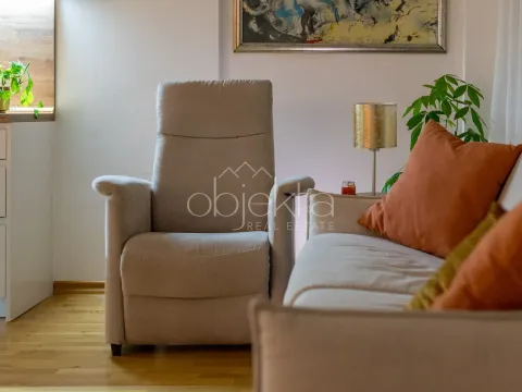 Prodaja, stan, 63m², Tivat, Crna Gora - image 4