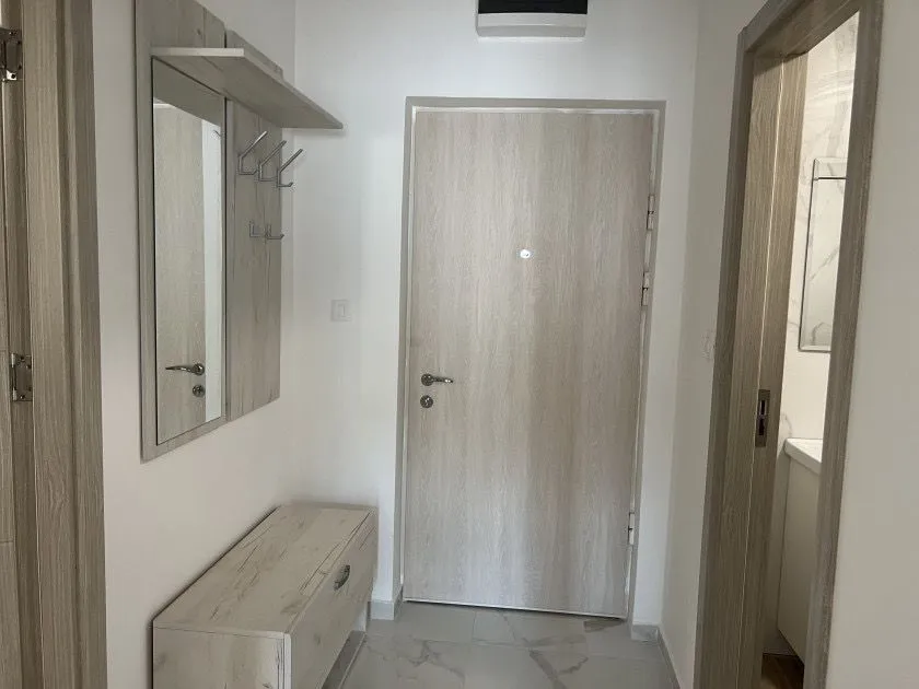 Rent, one bedroom apartment, 45m², Pobrežje, Podgorica