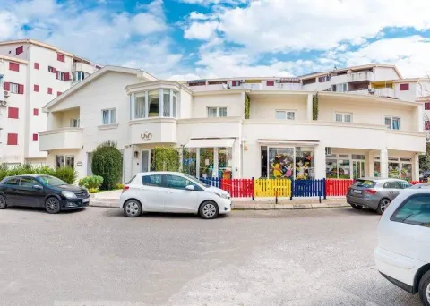 Prodaja, poslovni prostor, 320m², Budva, Crna Gora - image 15