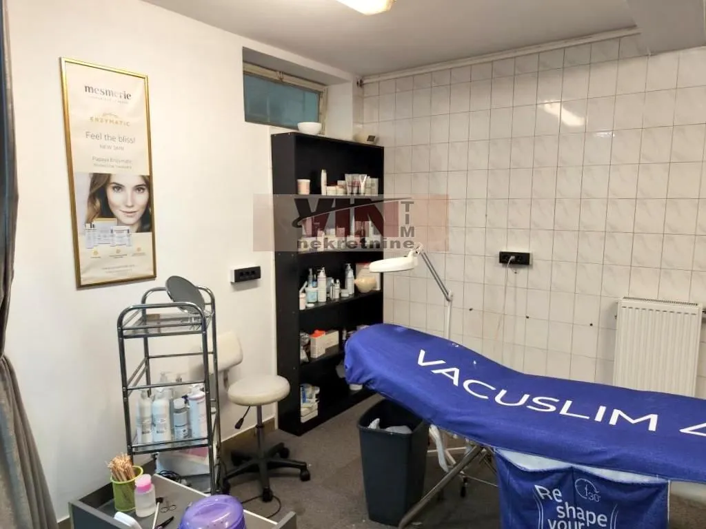 Rent, office space, 60m², Karaburma, Palilula Sve Podlokacije