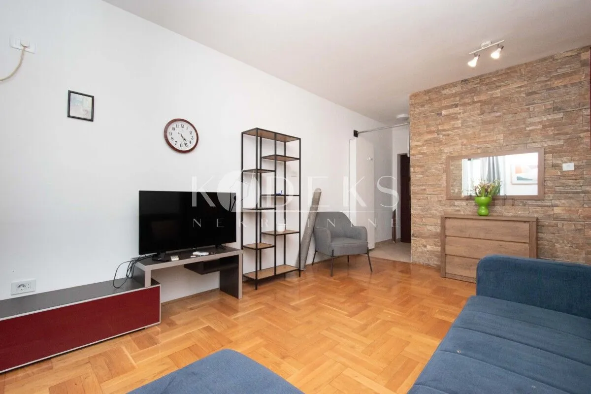 Rent, one bedroom apartment, 41m², 1 maj, Podgorica