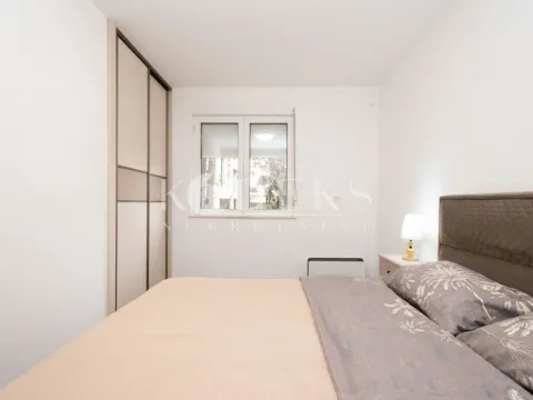 Izdavanje, trosoban stan, 98m², City Kvart, Podgorica - image 3