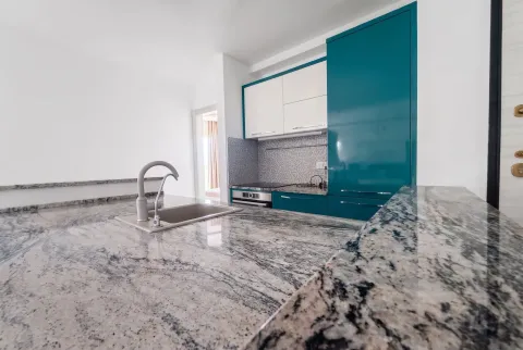 Rent, four bedroom apartment, 91m², Bečići, Budva - image 5