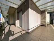 Sale, three bedroom apartment, 180m², City Kvart, Podgorica - image 8