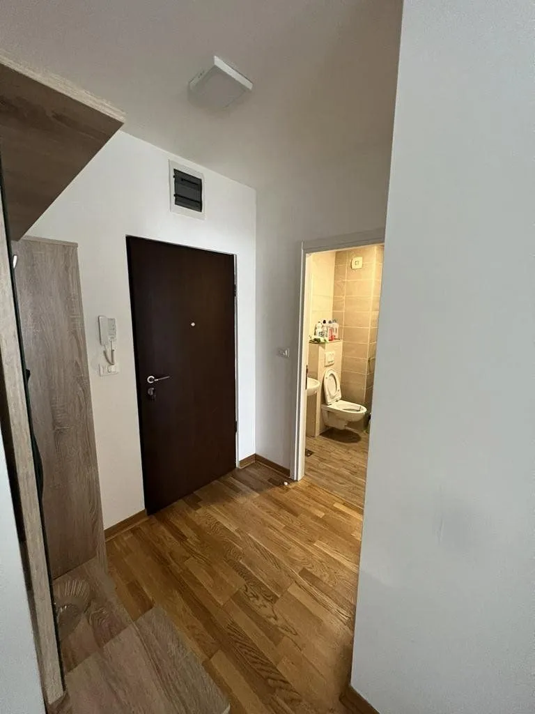 Izdavanje, jednosoban stan, 45m², City Kej, Podgorica