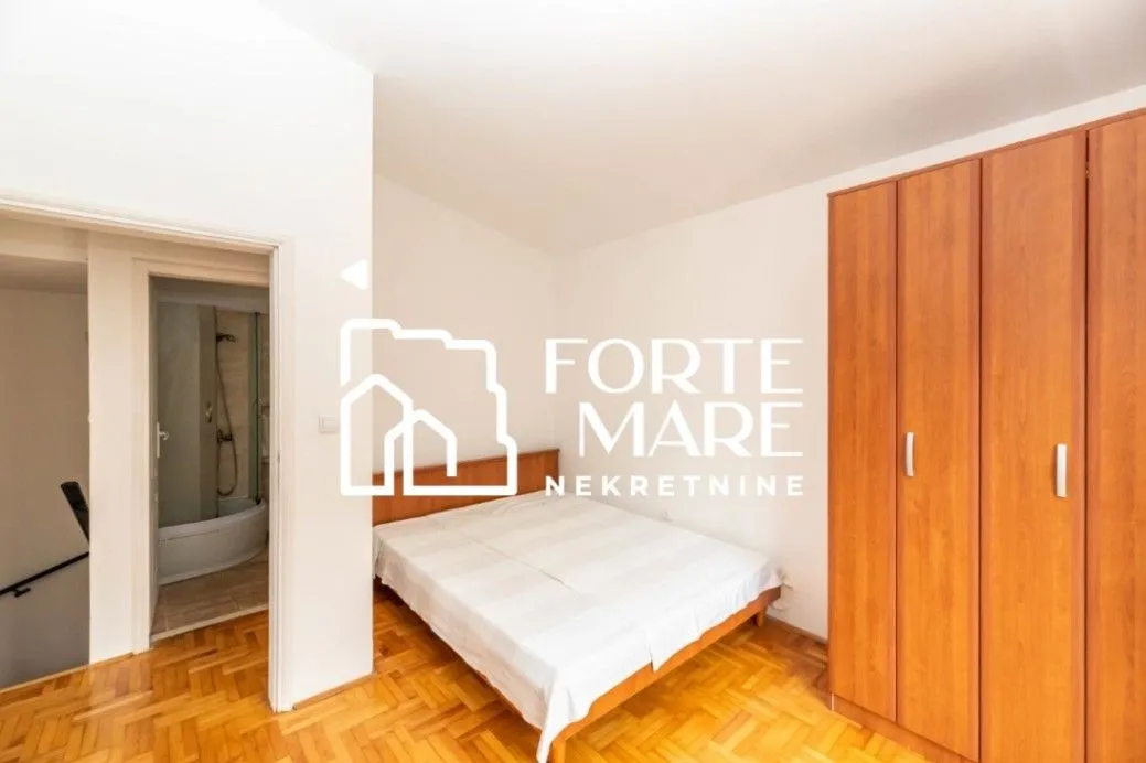 Prodaja, kuća, 141m², Savina, Herceg Novi