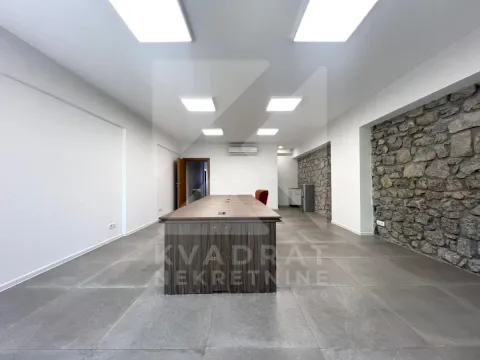 Rent, office space, 120m², Centar, Podgorica - image 2