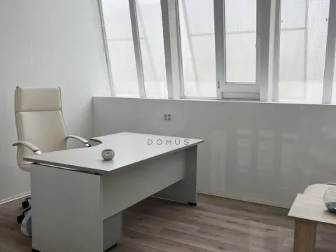 Rent, office space, 1850m², Zabjelo, Podgorica - image 11