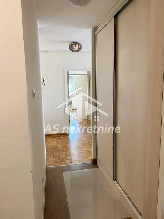 Rent, three bedroom apartment, 80m², Voždovac Sve Podlokacije, Beograd