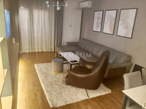 Rent, three bedroom apartment, 76m², Južni Bulevar, Vračar Sve Podlokacije - image 14