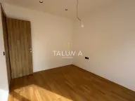 Prodaja, trosoban stan, 118m², Stari Aerodrom, Podgorica - image 7