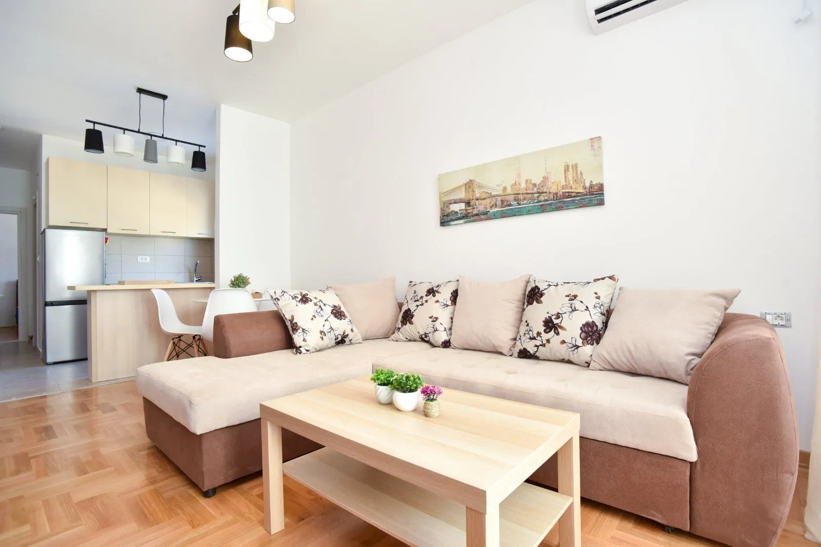 Rent, one bedroom apartment, 42m², Budva, Crna Gora