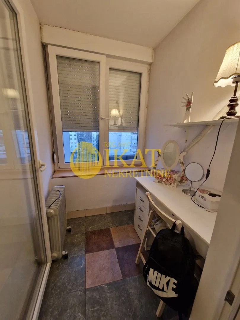 Rent, four bedroom apartment, 94m², Novi Beograd Blok 64, Novi Beograd Sve Podlokacije
