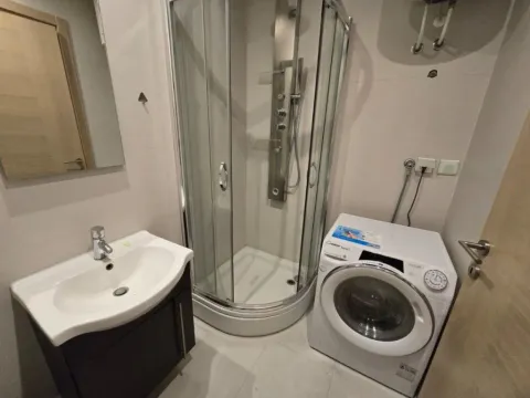 Prodaja, trosoban stan, 120m², Gorica C, Podgorica - image 13