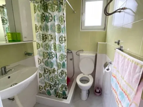 Izdavanje, garsonjera, 27m², Sutomore, Bar - image 8