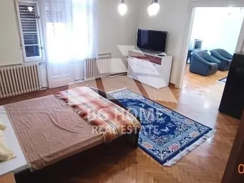 Izdavanje, poslovni prostor, 221m², Savski Venac, Beograd - image 9
