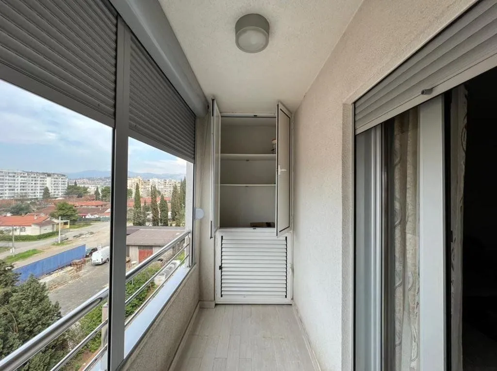 Rent, one bedroom apartment, 60m², Pobrežje, Podgorica