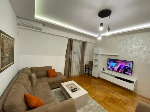 Rent, one bedroom apartment, 50m², Stari Aerodrom, Podgorica - image 3