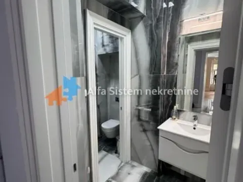 Izdavanje, poslovni prostor, 140m², Stari Grad, Beograd - image 24