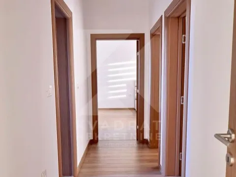 Rent, house, 100m², Zeta, Podgorica - image 10