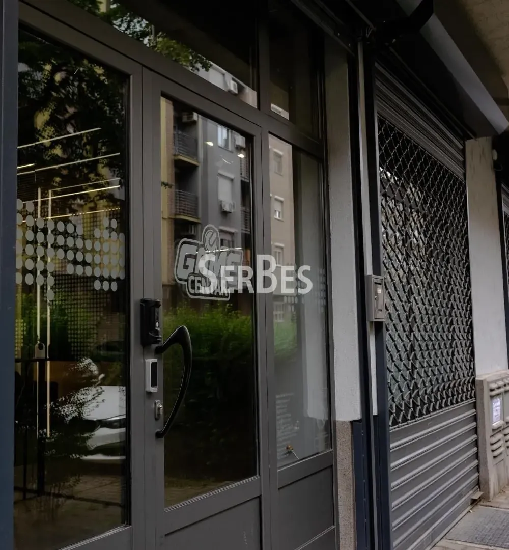 Sale, office space, 288m², Grbavica, Novi Sad Sve Podlokacije