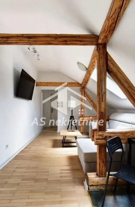 Rent, two bedroom apartment, 45m², Stari Grad, Beograd