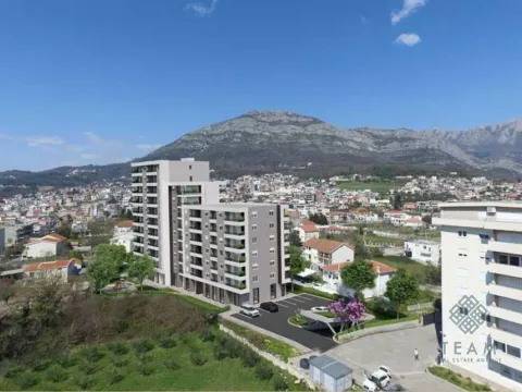 Prodaja, dvosoban stan, 78m², Ilino, Bar - image 5