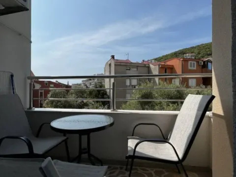 Izdavanje, jednosoban stan, 43m², Centar, Budva - image 4