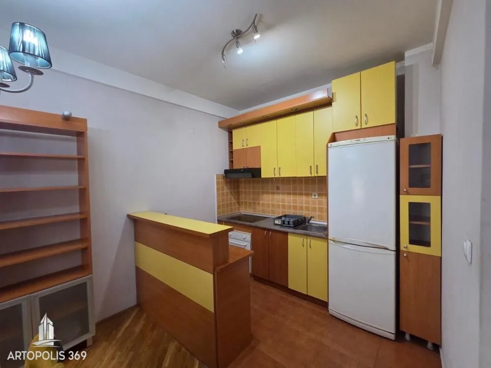 Rent, three bedroom apartment, 83m², Zemun Sve Podlokacije, Beograd