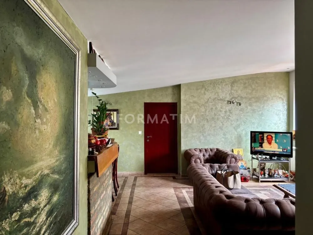 Sale, four bedroom apartment, 120m², Stari Grad, Beograd