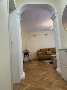 Izdavanje, trosoban stan, 76m², Centar, Novi Sad - image 13