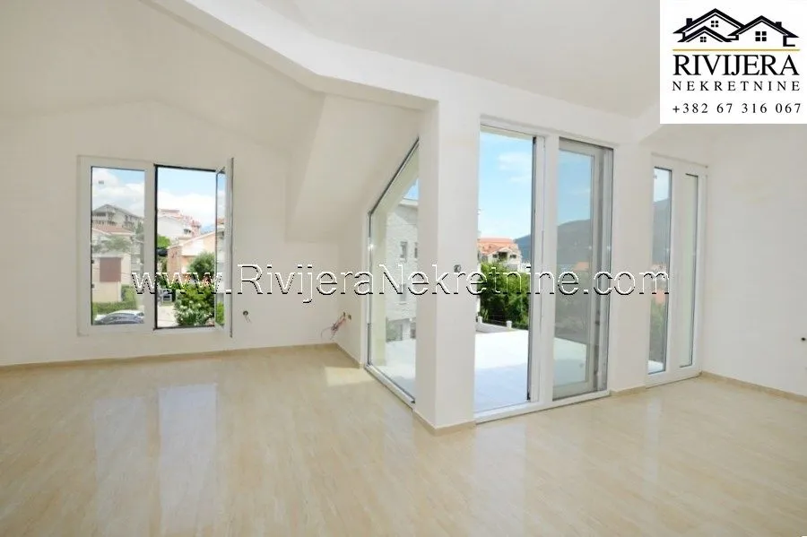 Prodaja, kuća, 74m², Đenovići, Herceg Novi