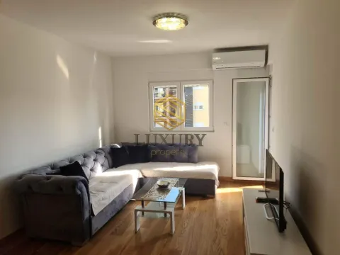 Rent, one bedroom apartment, 50m², City Kvart, Podgorica - image 5