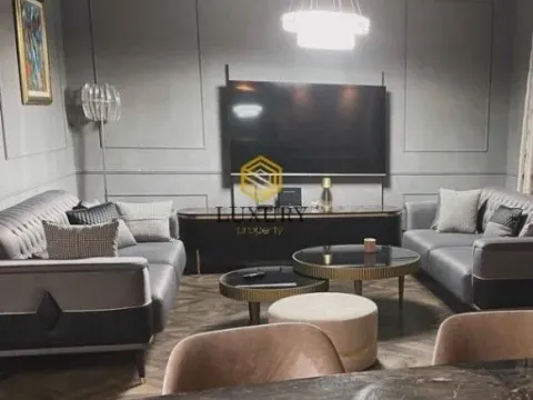 Prodaja, trosoban stan, 110m², City Kvart, Podgorica - image 5