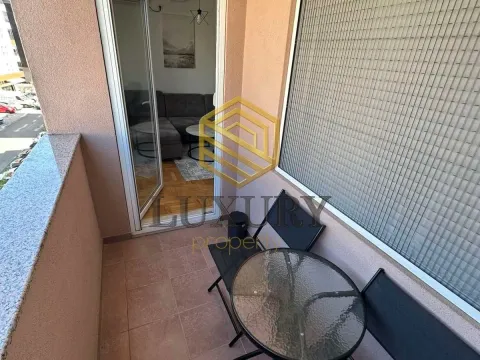 Rent, one bedroom apartment, 40m², Ljubović, Podgorica - image 7