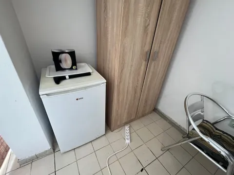 Rent, one bedroom apartment, 42m², Budva, Crna Gora - image 10