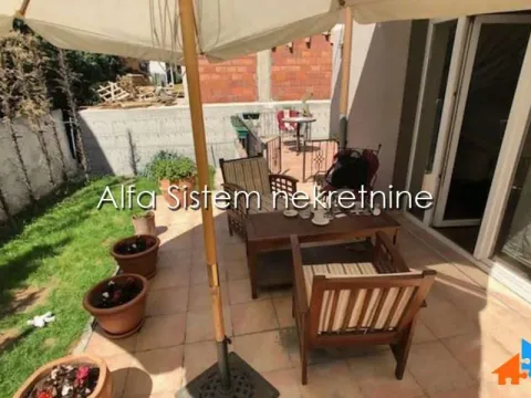 Izdavanje, kuća, 250m², Voždovac Sve Podlokacije, Beograd - image 19