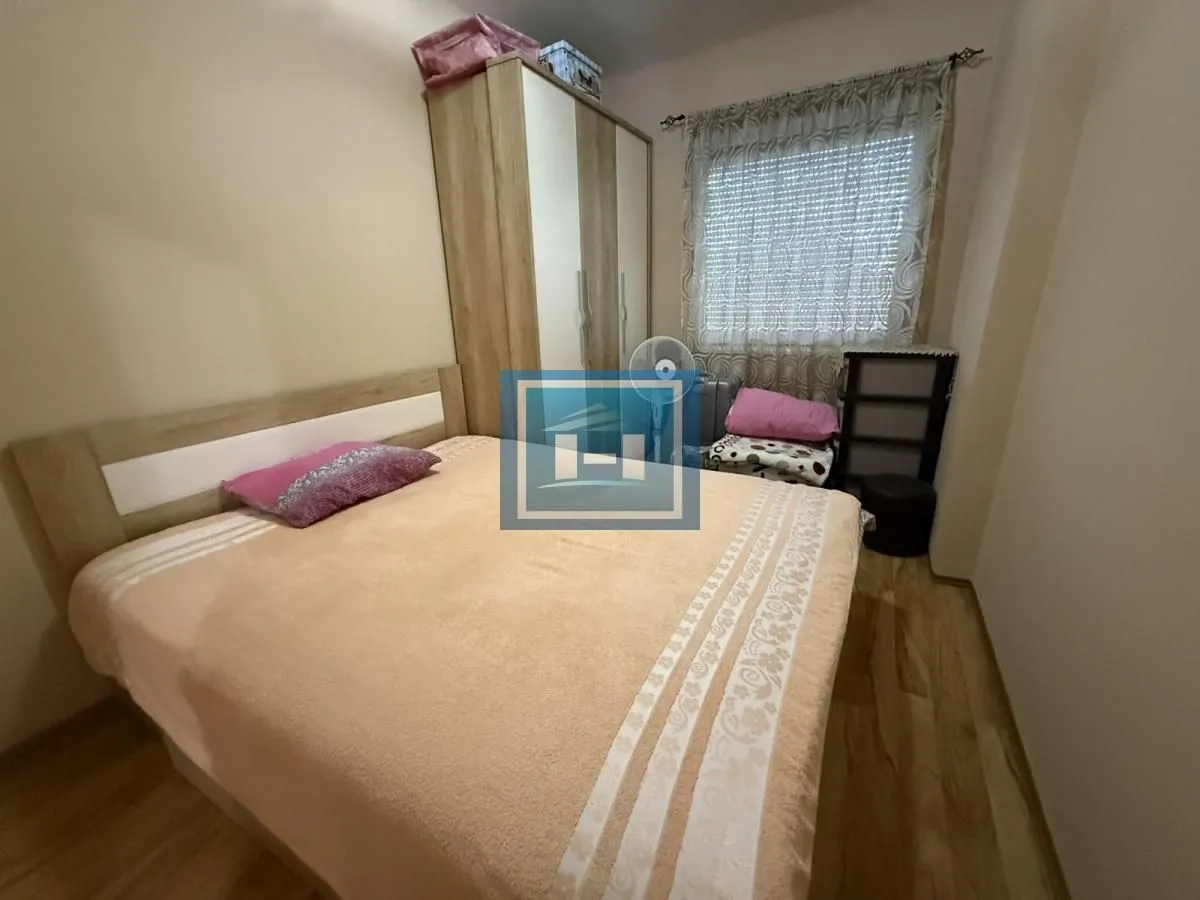 Prodaja, dvosoban stan, 48m², Centar, Paraćin