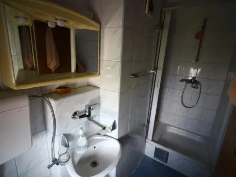 Prodaja, dvosoban stan, 92m², Stari Aerodrom, Podgorica - image 13