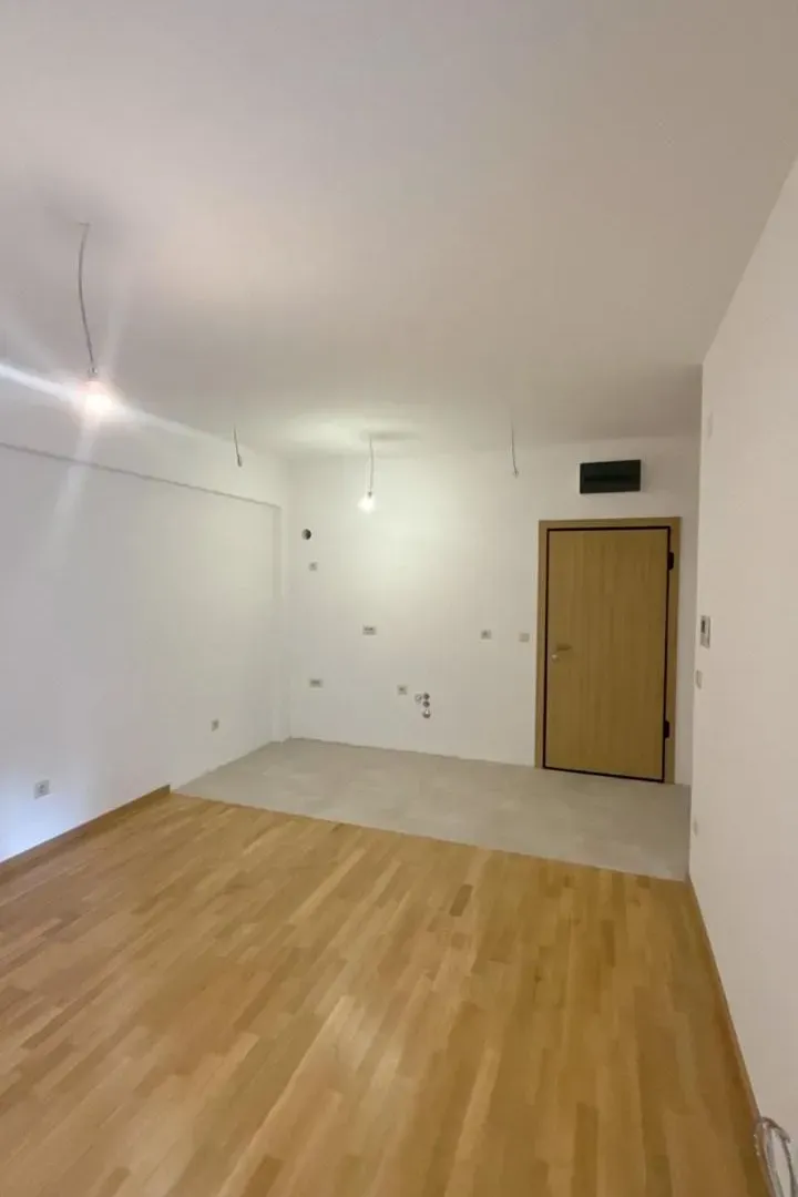 Prodaja, jednosoban stan, 42m², Centar, Budva