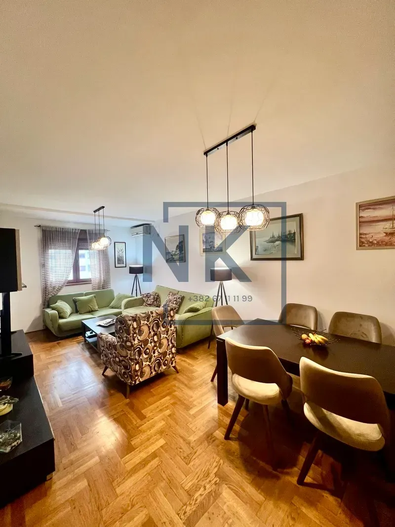 Prodaja, dvosoban stan, 70m², Stari Aerodrom, Podgorica