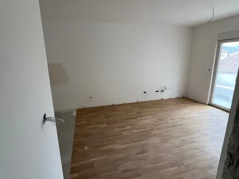 Prodaja, garsonjera, 35m², Zabjelo, Podgorica - image 3