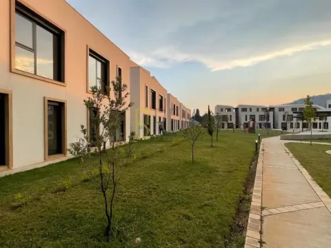 Prodaja, trosoban stan, 106m², Zagorič, Podgorica - image 13