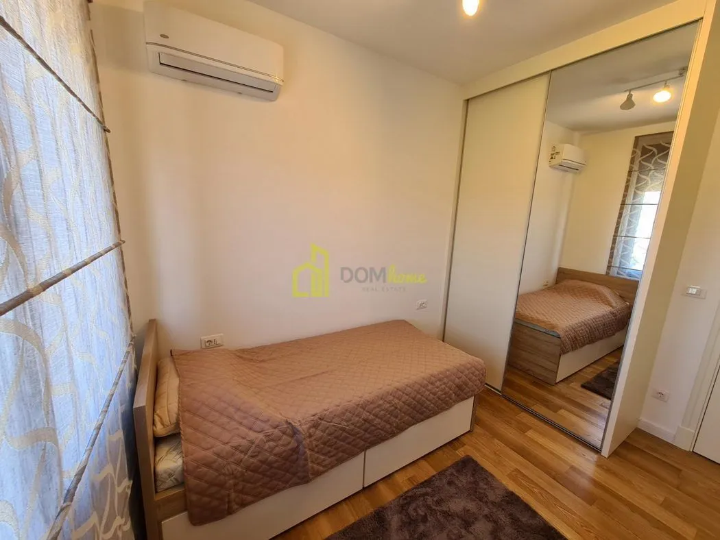 Rent, three bedroom apartment, 95m², City Kvart, Podgorica