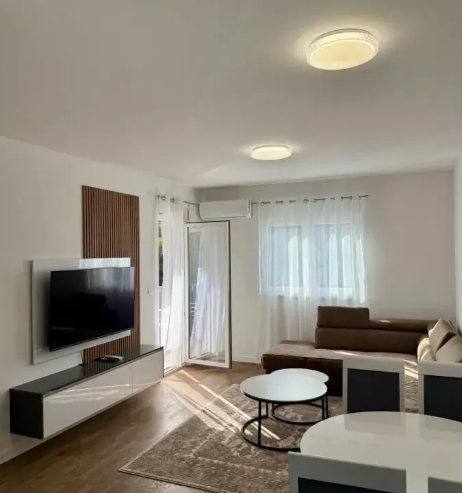 Rent, apartment, 47m², Stari Aerodrom, Podgorica