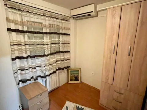 Izdavanje, dvosoban stan, 80m², Zelenika, Podgorica - image 7