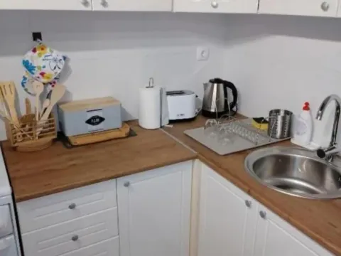 Izdavanje, jednosoban stan, 42m², Petrovaradin, Novi Sad - image 4